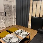 Appartement Loft Jaures Parijs